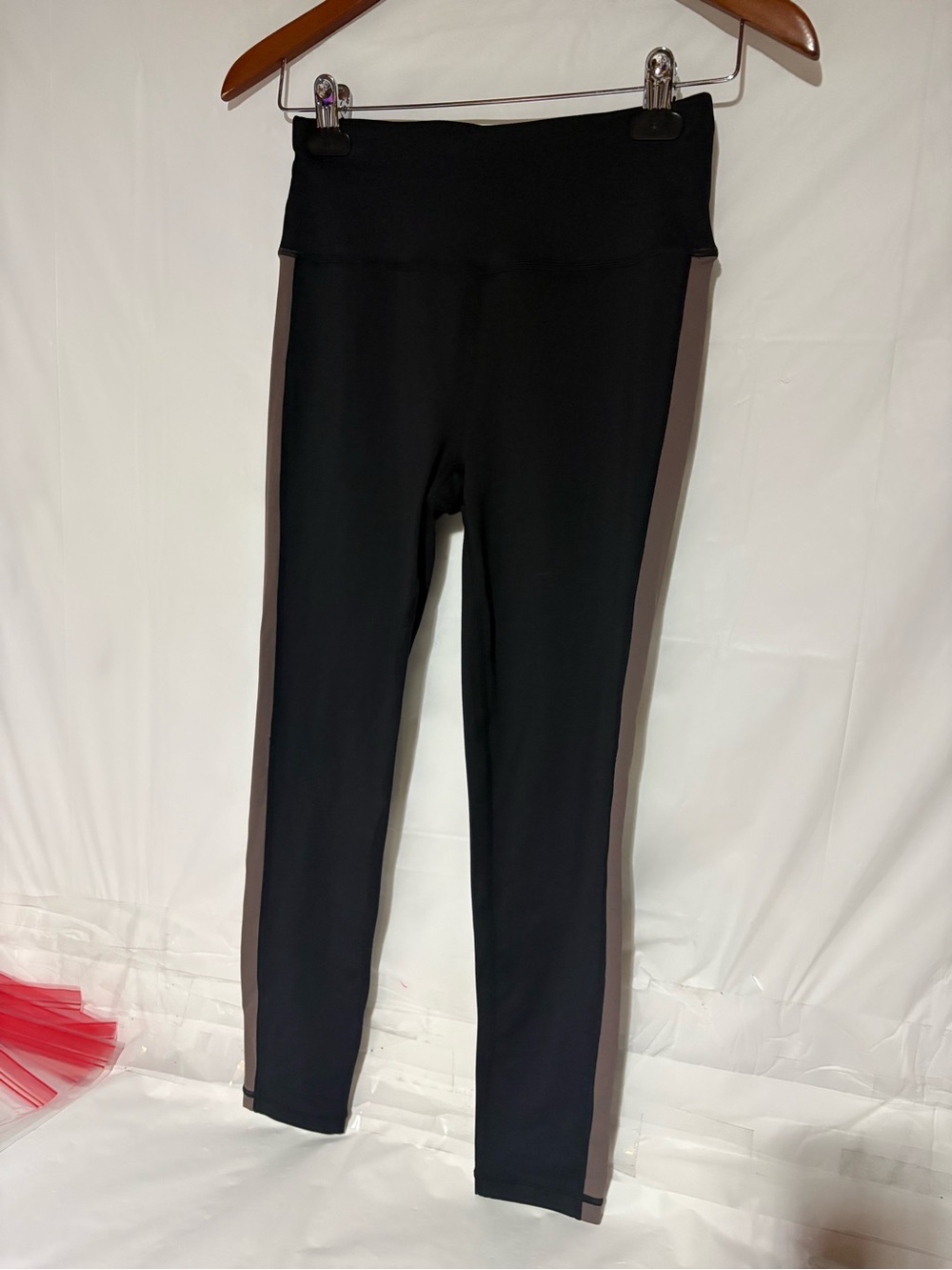 Sweaty Betty Black Leggings with Taupe Side Panels